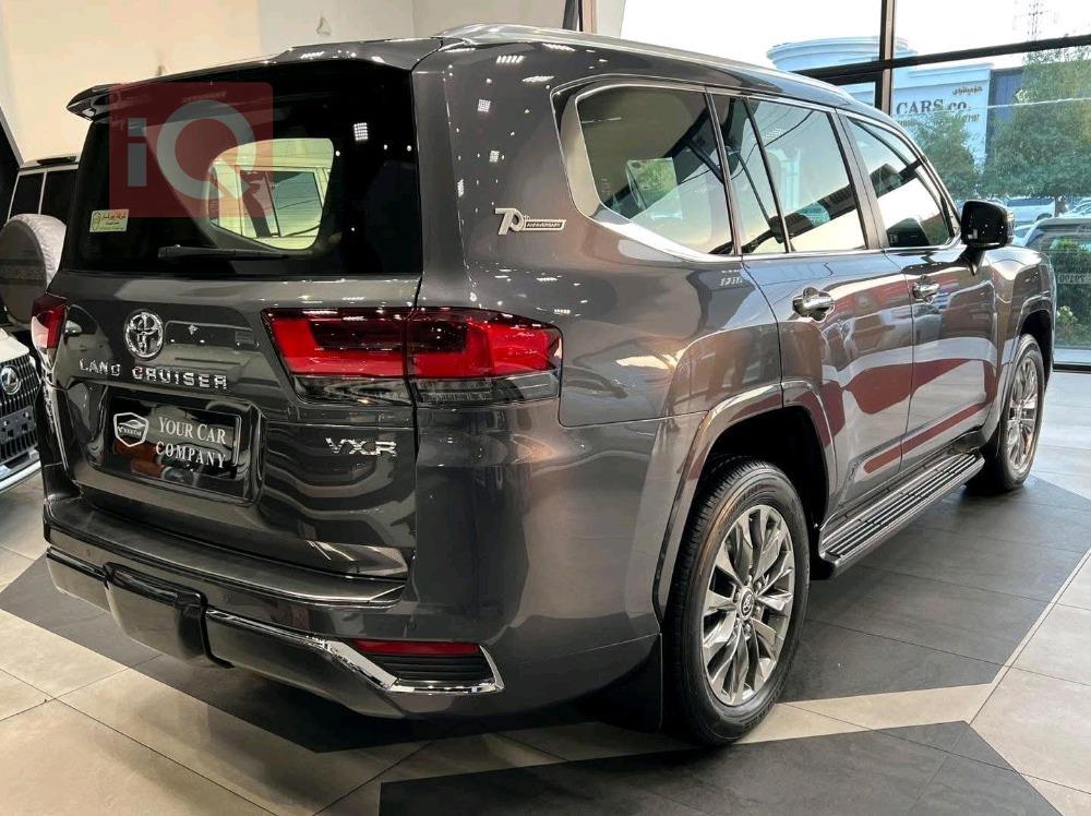 تويوتا لاندكروزر